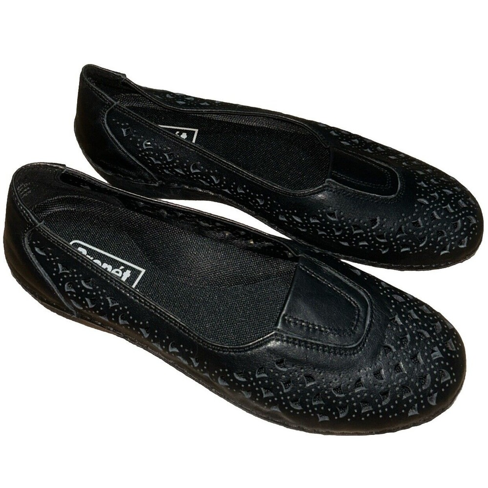 Size 9.5(D) Wide Propét Women's Cabrini Ballet Slip-On Shoe, Black